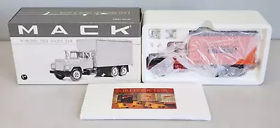 First Gear Mack R-Model Dry Goods Van 1/34 Diecast Palumbo 18-3154 New Open Box • $119.95