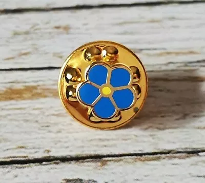  Mason : Flower Forget Me Not -  Enamel Lapel Pin Badge  • £3.95