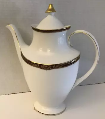 Vintage Royal Doulton Tennyson Coffee Tea Pot With Lid H5249 England EXC • $75