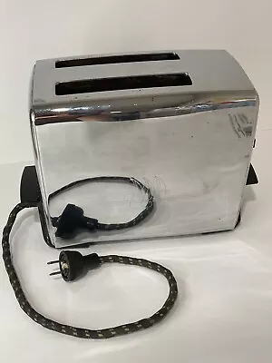 Vintage Hamilton Beach Toaster Model 2T 1944-53 Mid Century Mod Chrome • $10