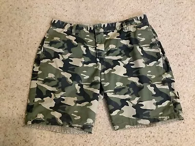 Reversible Camo Shorts Mens  100% Cotton Size 36 • $18.90