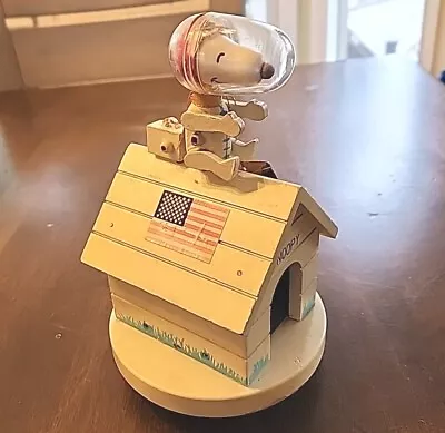 Vintage Snoopy Music Box  Peanuts Schmid 1969 Astronaut Fly Me To The Moon • $55.99