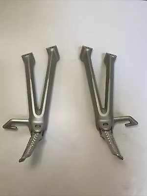 06 07 Suzuki Gsxr600 GSXR750 Rear Back Passenger Peg Set Pair OEM R1 • $19.95