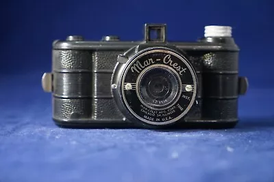Vintage Mar-Crest ART DECO Bakalite Camera • $9.99