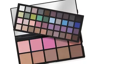 Elf Makeup Kit With 50 Artist Palette Colors-eyeshadow Blushes And Bronzes • $25.99