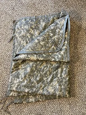 $23.95 • Buy US Army Wet Weather Poncho Liner  Woobie  Blanket ACU Camo Pattern