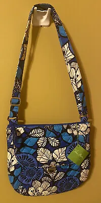 New With Tag Vera Bradley Saddle Hipster In Blue Bayou - Retail $60 • $39.95