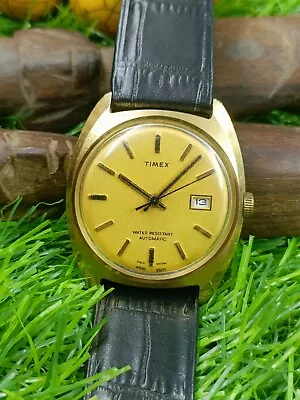 Authentic Timex Automatic Date Vintage Men's Mint Textured Dial Great Britain • $321