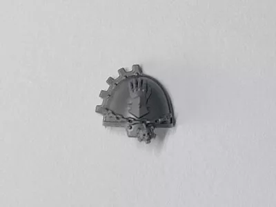 Iron Hands Space Marines Primaris Upgrade MK X Gravis Armour Shoulder Pad (B) • $2.50