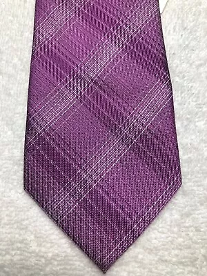 Van Heusen Mens Tie Purple With Lilac 3.25 X 59  Nwt • $23.88