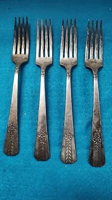 Vernon Silver Plate 1939 ROMFORD Flatware 7 1/2  Forks (4) • $12