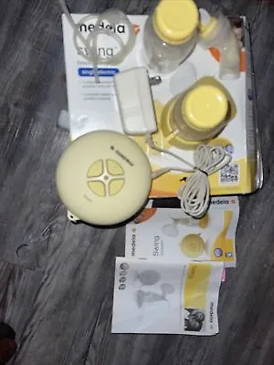 Medela Swing Single Electric Breast Pump Charger And Some Accessories See Photos • $79