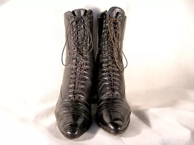 Antique Victorian Era Black Lace Up Leather Boots US 8 • $18.25