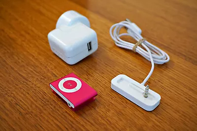 $20 • Buy IPod Power Pack And Charging Dock + Shuffle 2nd Gen 1GB  Red/Pink Needs Battery