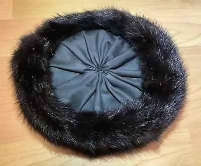 Vintage Schiapareli Ladies Black Mink Fur Band Pleated Fabric Top Pillbox Hat • $39