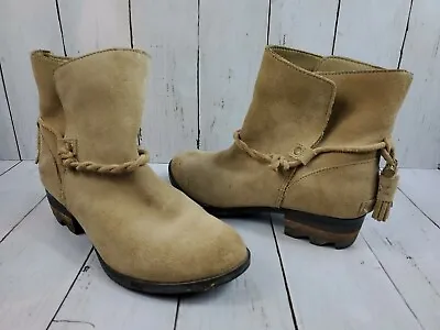 Sorel Farah Short Boots Womens Size 7 Suede Tan Tassel Ties Heeled Rare • $55