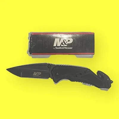 S&W Military & Police Black - Liner Lock Folding Knife • $19.99