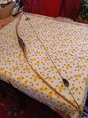 Fox Archery Traditional Longbow 63# • $400