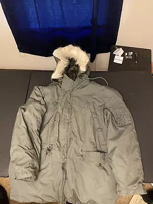 Extreme Cold Weather Type N-3B Parka  Size Medium • $70