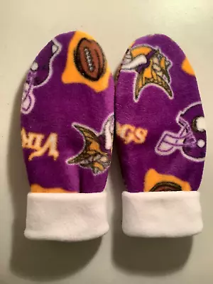 VIKINGS FLEECE Womens  MITTENS NFL HANDCRAFTED MINNESOTA NFL Winter Gloves  • $17.60