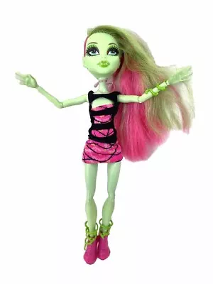 Monster High Venus McFlytrap 2008 From Indonesia Doll Coffin Bean Dress Shoes Pi • $9.26