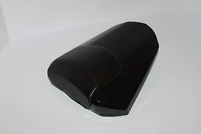 Slightly Used R1 2007-2008 Rear Passenger Seat Cowl Black Raven ABS • $69.99