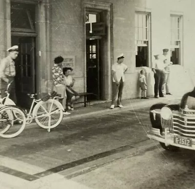 People In Front Of Customs Permit Office Vintage B&W Photograph 3.5 X 5 • $9.99