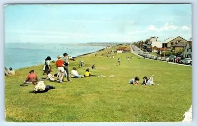 Tankerton Seaside UK 1969 Postcard • £7.70