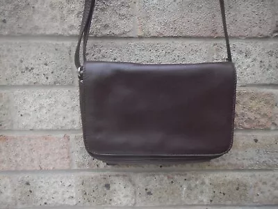 Yoshi England Brown Leather Shoulder/crossbody Bag • £16.99