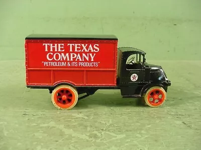 Vintage Texas Company Ertl 1925 MACK Bulldog Van Truck Bank #2869 • $19.99