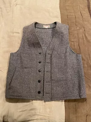 Vintage Filson Mens Virgin Wool Cruiser Vest Jacket Size 44 Gray Button Front • $79.99