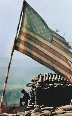 Vietnam  War  Photos --   USA Stars & Stripes Flag  - Hill Top • $3.99