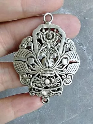 4.5CM Rare Old Chinese Miao Silver Feng Shui Butterfly Flower Lucky Pendant • $14.99