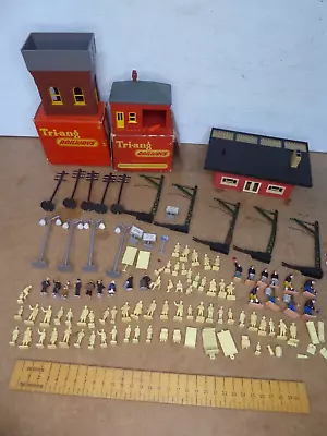 £14.99 • Buy Vintage Triang Railway Items .Porters Room /Watertower / Catenary Masts /Figures