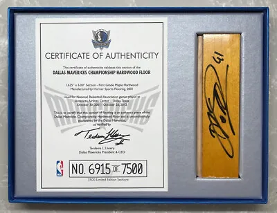 Dallas Mavericks 2011 NBA Championship Hardwood  - Signed Dirk  Nowitzki Auto • $2999