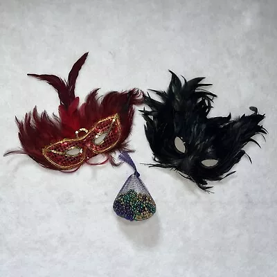 Lot Of 2 MARDI GRAS FEATHER MASQUERADE MASKS  W/ BEAD NECKLACES COSTUME SEQUENCE • $15