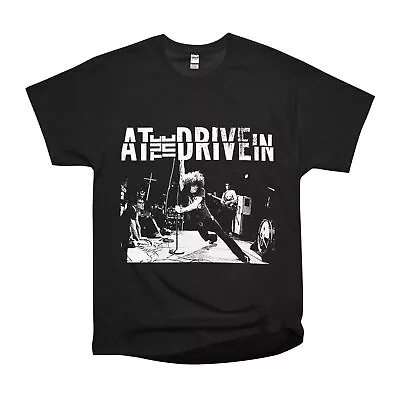 NWT Everyone The Movies Drive In Cool Unisex T-Shirt • £23.16