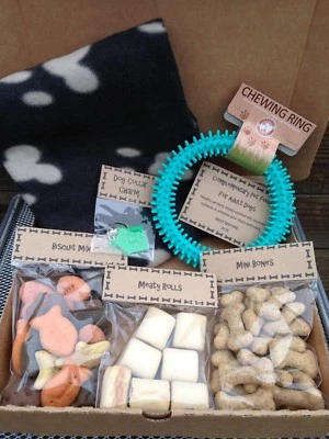 £9.50 • Buy Deluxe Personalised Dog Treat Box Birthday Christmas Thank You Gift Stocking Pet