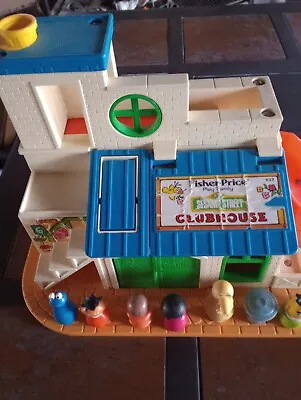 Vintage 1976 Fisher Price Little People Sesame Street Clubhouse 8 Characters  • $89.95