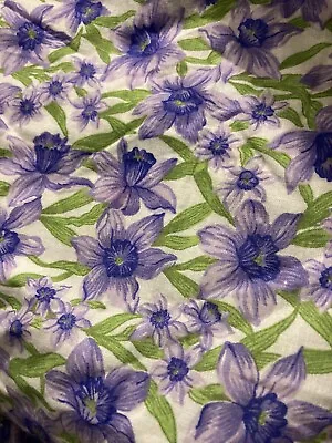 1 Yd Purple Daffodil Flower Cot 44W Unbranded Fabric • $5.95