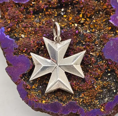 Sterling 925 Silver Maltese Cross Pendant. • £19.95