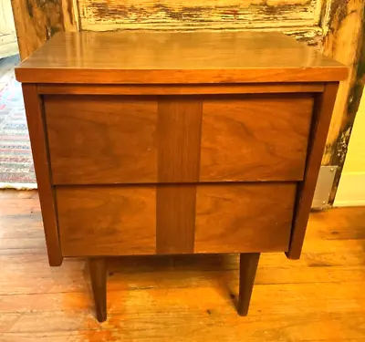 Vtg Ward Furn Mfg Co Mid Century  Modern Chest Nightstand Tapered Legs • $299.99