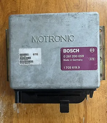 BMW E28 Bosch Motronic ECU              0 261 200 059 • $195