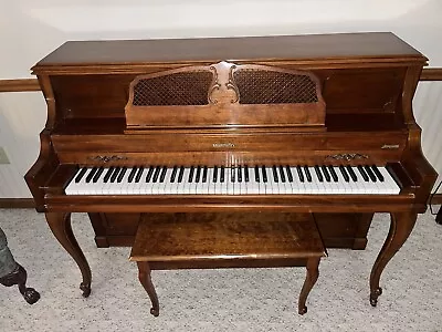 Baldwin Console Upright Piano 42  Satin Mahogany • $700