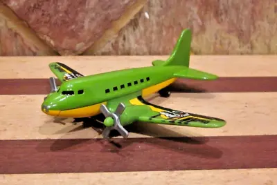 Matchbox Mattel Airliner Diecast Toy Airplane In Green • $4.95