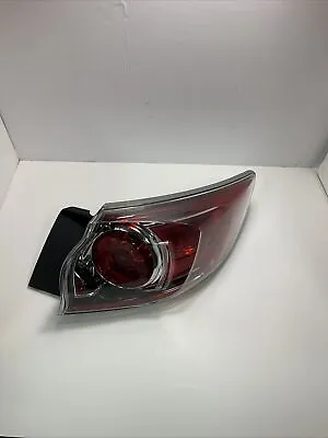 2010 - 2013 Mazda 3 Right Passenger Side Tail Light OEM  BBN7 51 150 • $59.99