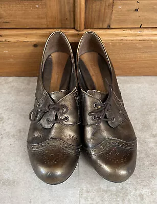 £15 • Buy Clarks Gold Bronze Heel Brogue Shoes Victorian Edwardian Cosplay Steampunk 7 41