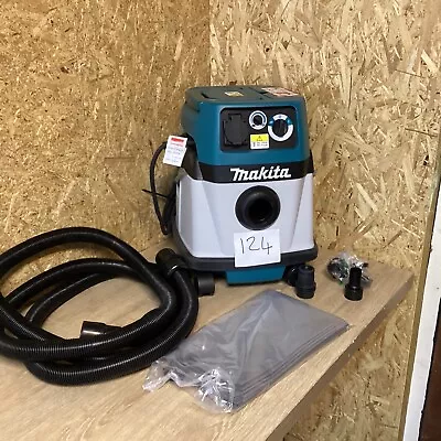 Makita VC1310L 240v 13L Vacuum Cleaner Wet And Dry Dust Extractor • £230.34