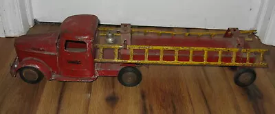 Antique VTG 1940’s Structo Diamond T Fire Department Ladder Pressed Steel Truck  • $299.99