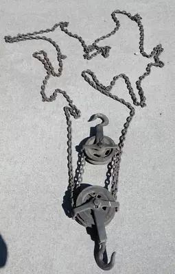 Vintage Union Mfg 1/2 Ton Chain Differential Hoist Pulley Chain Gear Block USA • $102